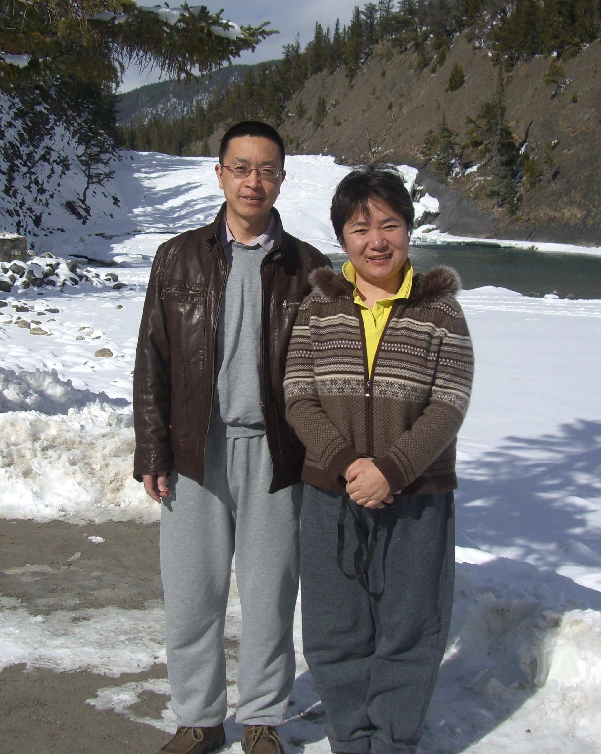 Cao Dayong and wife Wang Lijie